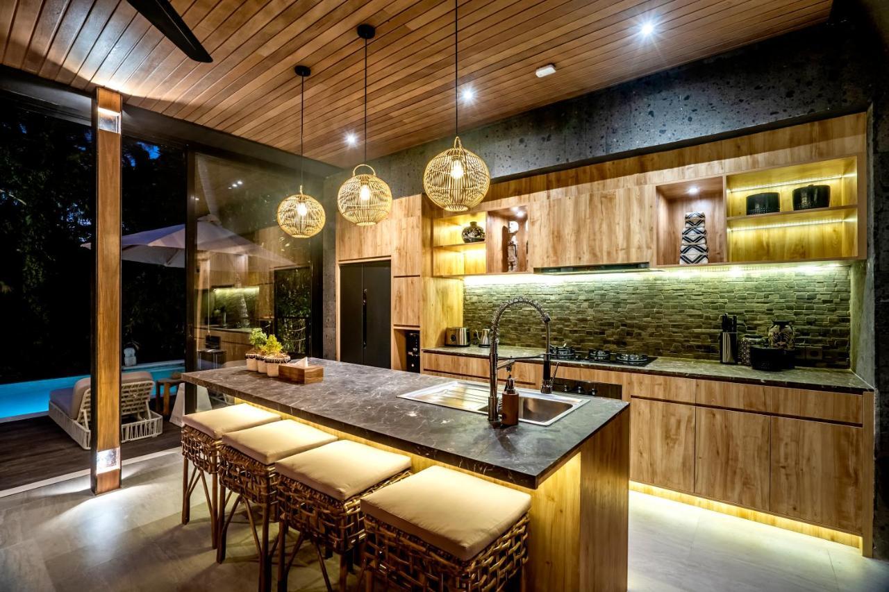 Villa Hanuman Teges By Balisuperhost Убуд Экстерьер фото